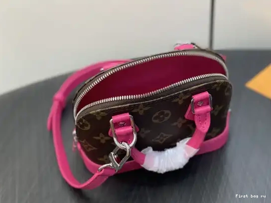 First bag ru LOUIS Alma-18*12*8cm Nano VUITTON 0607